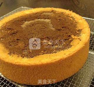 酸奶双色戚风蛋糕的做法步骤:25