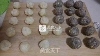 广式五仁月饼的做法步骤:11