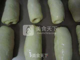 香肠肉松面包的做法步骤:7