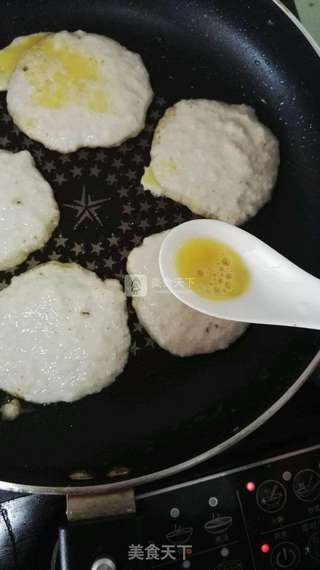 豆渣鸡蛋饼的做法步骤:4