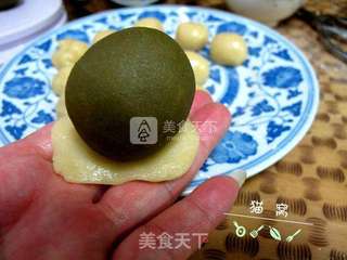 广式蛋黄月饼的做法步骤:8