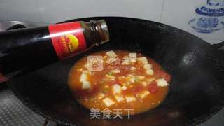 【小肥肥的美味印记】——小肥肥最爱吃的番茄炖豆腐的做法步骤:5