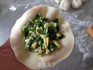 韭菜粉丝鸡蛋饼的做法步骤:9