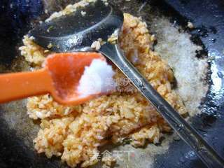 鸡蛋泡菜炒饭的做法步骤:4