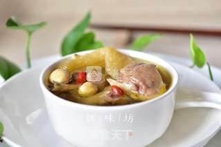莲子竹荪土鸡汤的做法步骤:12