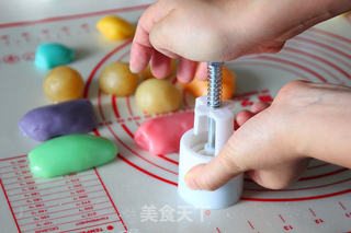 缤纷立体月饼的做法步骤:16