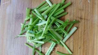 小炒牛肉的做法步骤：2