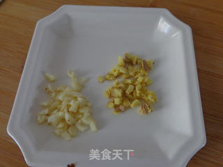 油泼面的做法步骤:2