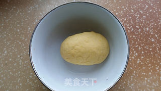 丝瓜鸡蛋蝴蝶面的做法步骤:2