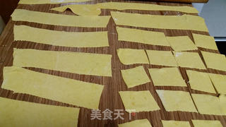 丝瓜鸡蛋蝴蝶面的做法步骤:4