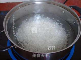 西米凉粉糕的做法步骤：1