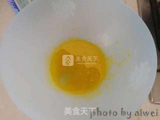 电饭锅版蛋糕的做法步骤:3