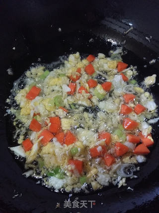 菜蔬馒头丁的做法步骤:5