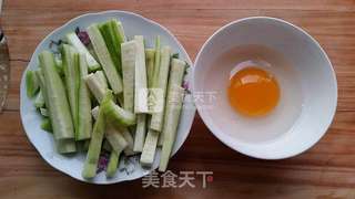 丝瓜鸡蛋蝴蝶面的做法步骤:6
