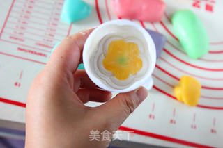 缤纷立体月饼的做法步骤:12