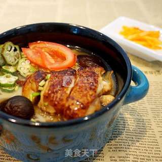 香菇鸡腿面的做法步骤:7