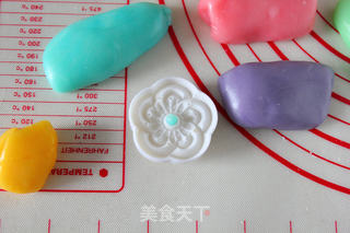 缤纷立体月饼的做法步骤:10