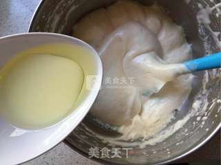 奶油裱花纸杯蛋糕的做法步骤:7
