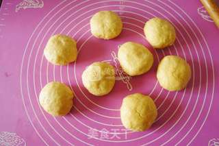 梅花芸豆馅面包的做法步骤:4