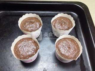 巧克力熔岩蛋糕的做法步骤:7