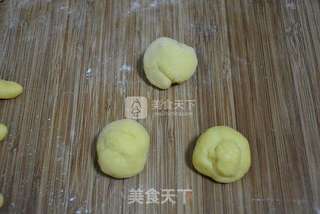 绣球面包的做法步骤:7