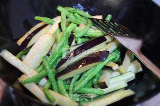 豆角烧茄子的做法步骤:6
