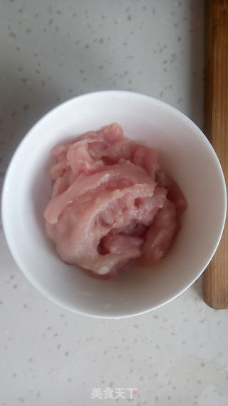 汆肉笋片米线的做法步骤:5