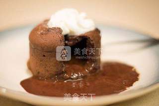 巧克力熔岩蛋糕的做法步骤:10