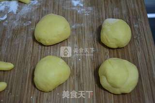 绣球面包的做法步骤:6
