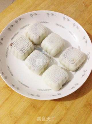 冰皮月饼的做法步骤:10