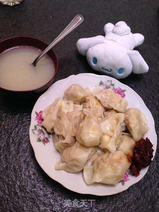 咸蛋黄鲜肉馄饨的做法步骤:7