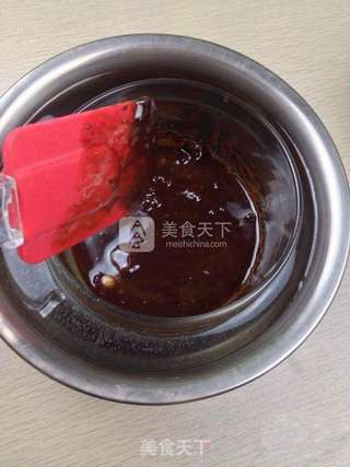 巧克力熔岩蛋糕的做法步骤:2