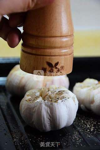 大蒜的高雅吃法【烤大蒜】的做法步骤:3