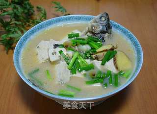 鲫鱼炖豆腐的做法步骤:10