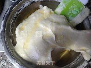 双色奶油纸杯蛋糕的做法步骤:7