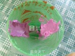双色奶油纸杯蛋糕的做法步骤:19