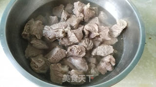 清炖牛肉汤的做法步骤:4