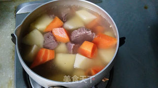 清炖牛肉汤的做法步骤:10