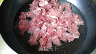清炖牛肉汤的做法步骤:2