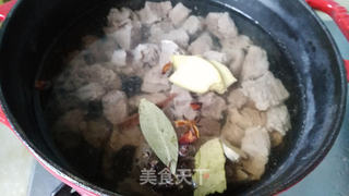 清炖牛肉汤的做法步骤:5