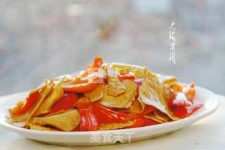 尖椒炒豆腐皮的做法步骤:8