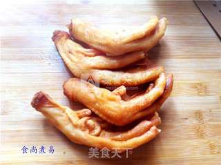 西兰花扣鹅掌的做法步骤:2