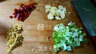 清炒脆莲藕的做法步骤:2