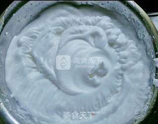 三羊开泰杯子蛋糕的做法步骤:7