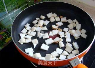 五彩肉片的做法步骤:7