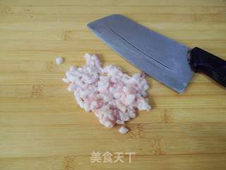 狮子头的做法步骤:2