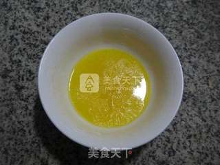 电饭锅海绵蛋糕的做法步骤:2