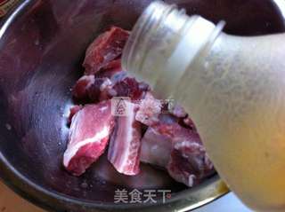 柠香肋排的做法步骤:2