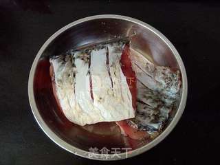 熏鱼的做法步骤：1