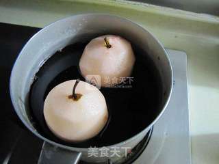 红酒煮雪梨的做法步骤：4